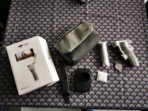 Stabilisateur smartphone dji - smartphone,